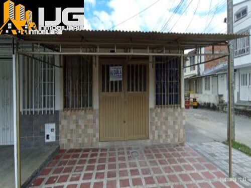 Local Barrio La Fachada manzana 5 casa 1